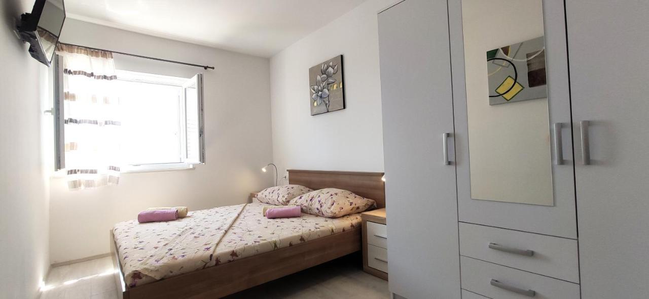 Apartment Dolores Μακάρσκα Εξωτερικό φωτογραφία